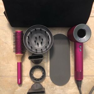 Dyson Fuschia Supersonic hair dryer